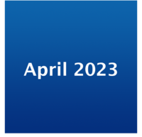 Icon mit weißer Schrift "April 2023" auf blauem Grund