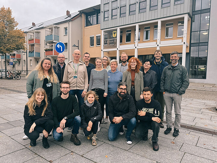 Gruppenfoto Auftaktveranstaltung Studienprojekt der TH Wildau mit der Stadt Lübben (Spreewald) (Foto: Stadt Lübben, Möbes)