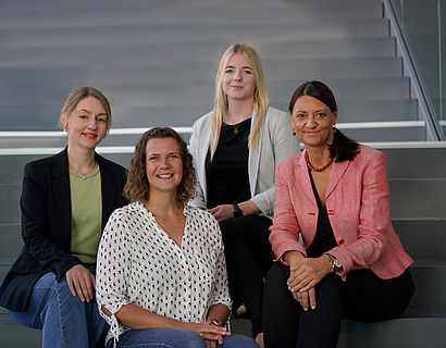 Das Team des neuen Karrierezentrums für professorale Entwicklung an der TH Wildau freut sich, Interessierte auf dem Weg zu einer Professur zu begleiten (v.l.: Ilona Kunkel, Susan Bettac, Lisa Hettler, Susanne Voltmer).